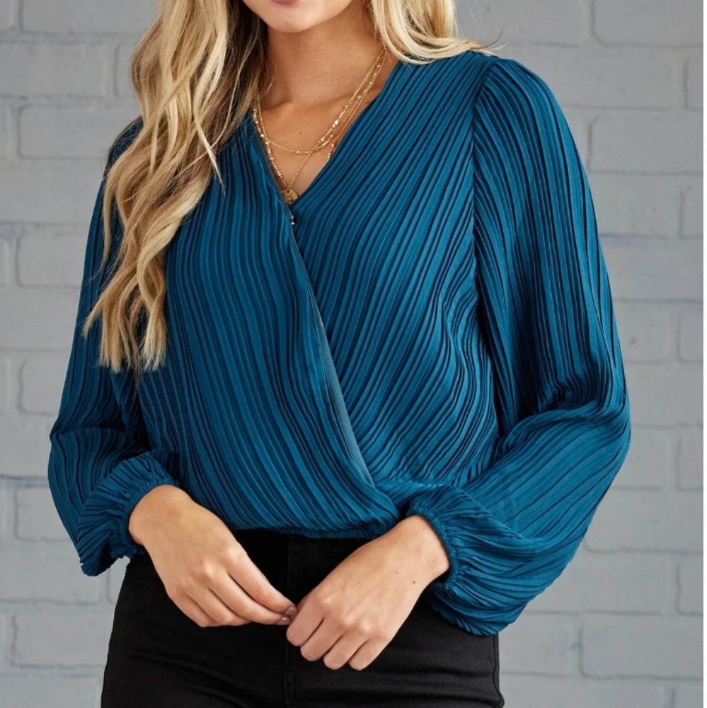 She+Sky Dark Teal Surplice Long Sleeve Pleated Blouse